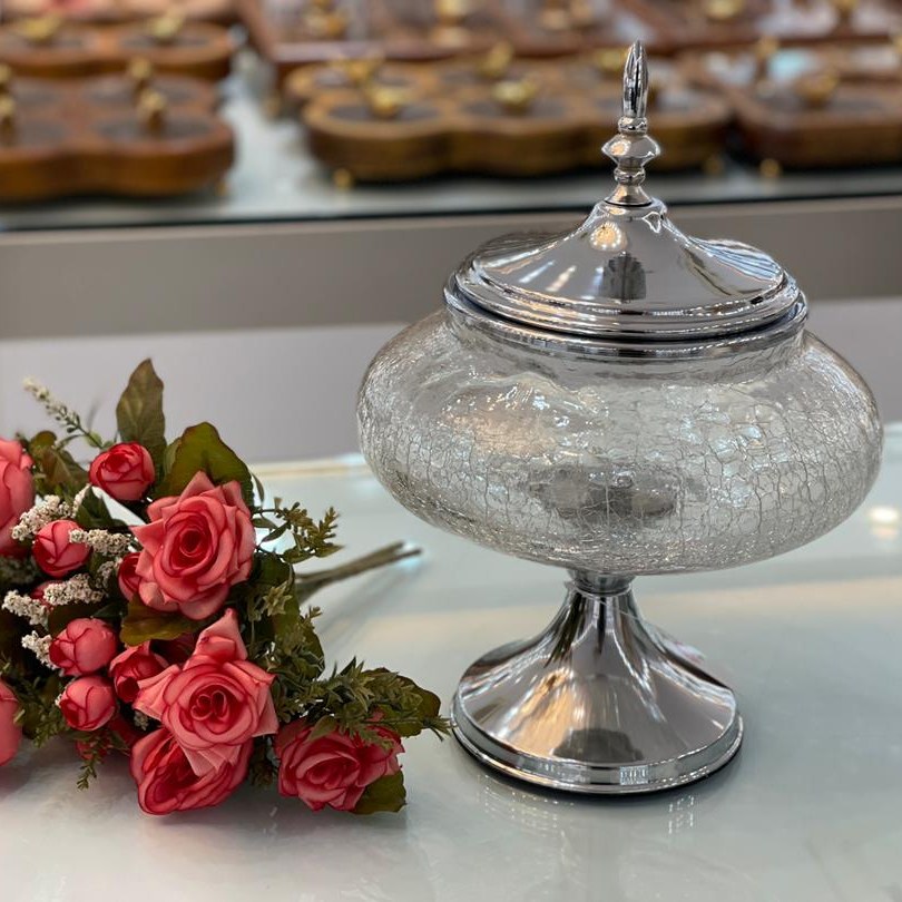 شکلات خوری پایه دار نقره ای طرح ابگز(شیشه ترک دار در سطح)