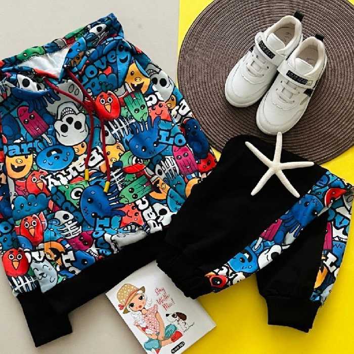 ست هودی و شلوار اسپورت مناسب حدود سنی 3 تا 11 سال شیک و  جذاب  آستین فینگردار کیفیت عالی 