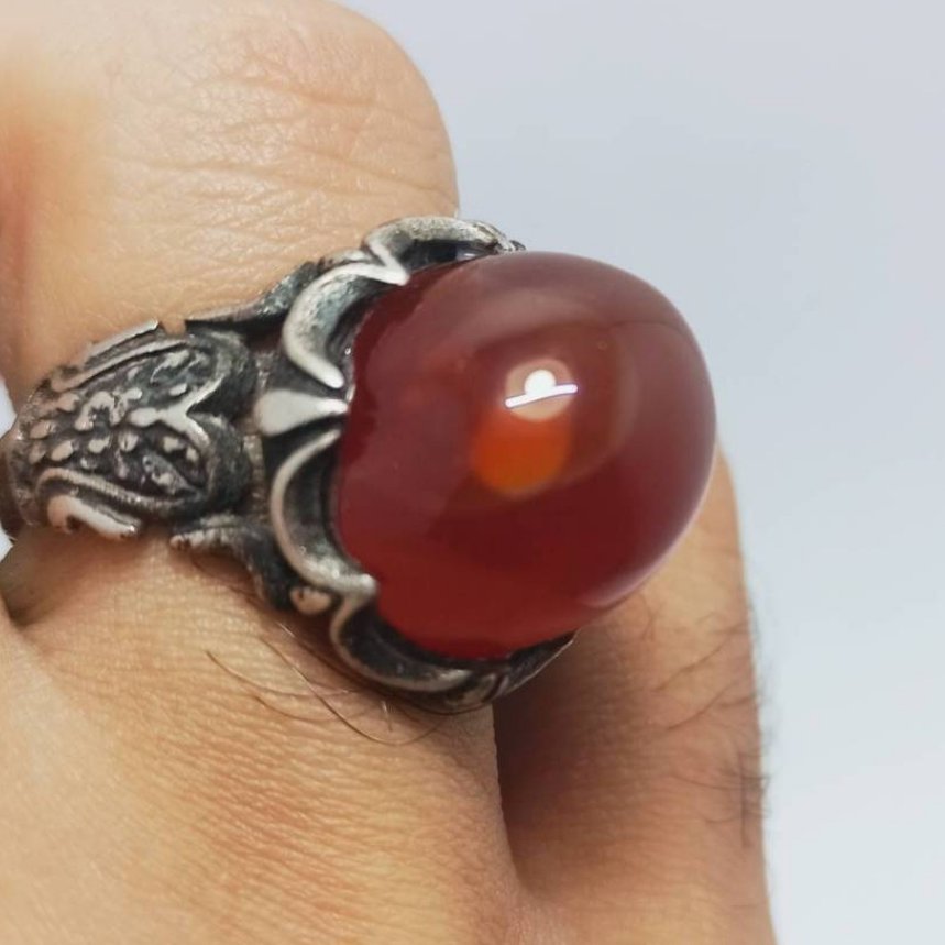 عقیق سرخ فوق العاده