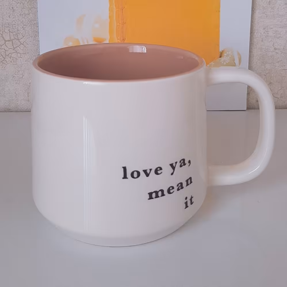 ماگ سرامیکی کپل سفید داخل صورتی فوق العاده شیک و باکیفیت 