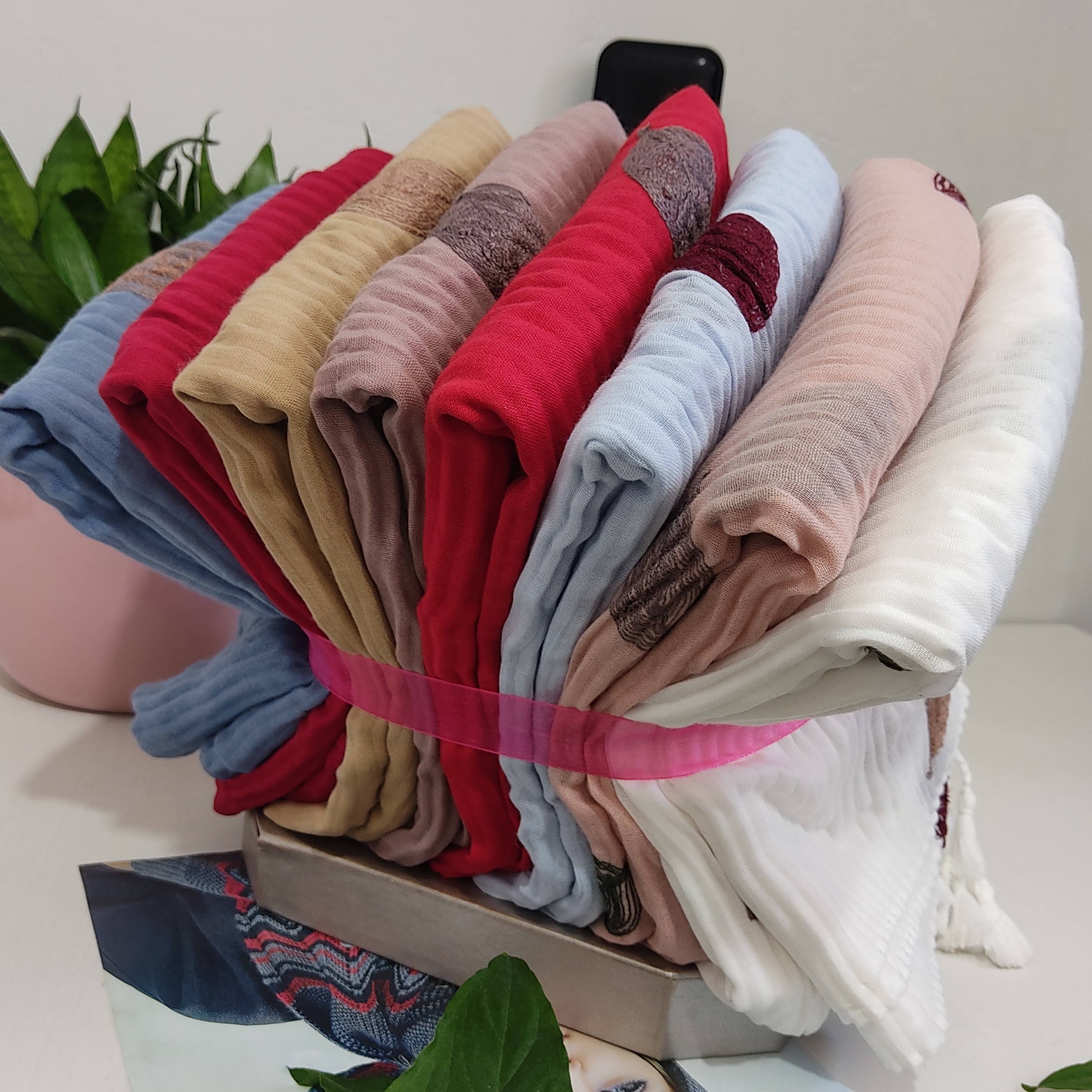 شال پلیسه طرح برگ