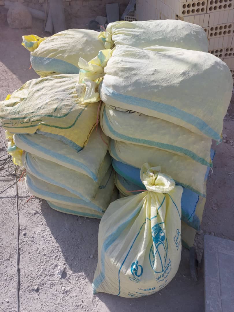 آهک کیسه ای دست پر