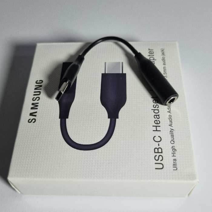 کابل تبدیل type-cبهaux