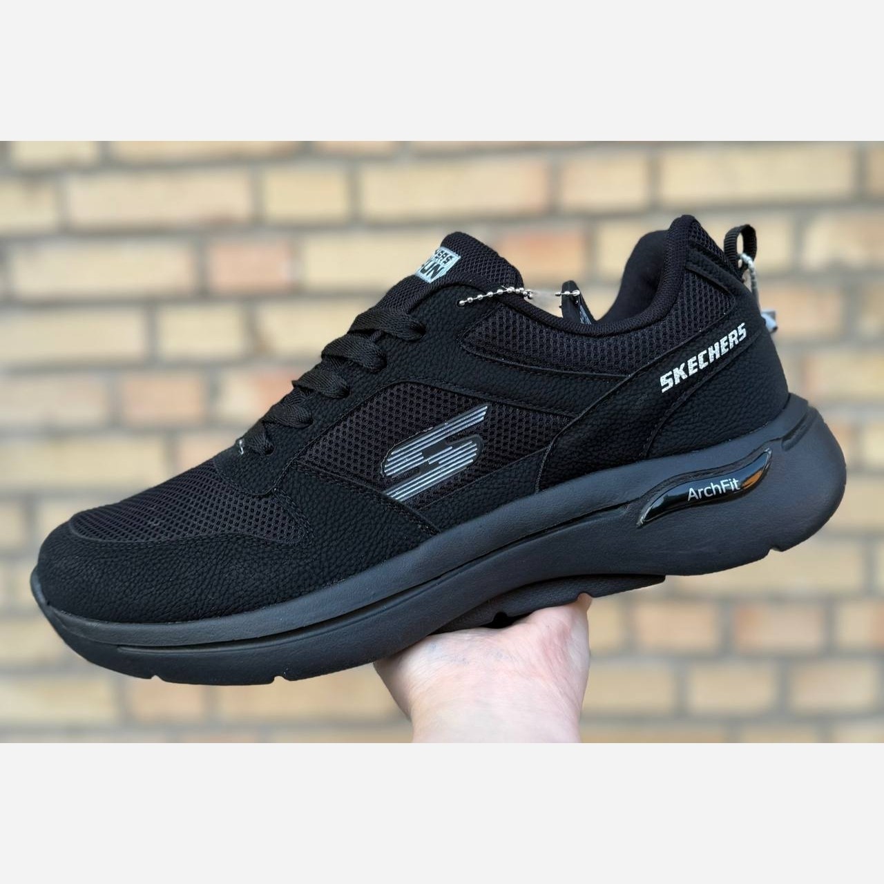 اسپرت بزرگپا اسکیچرز ارسال به سراسر ایران رایگان