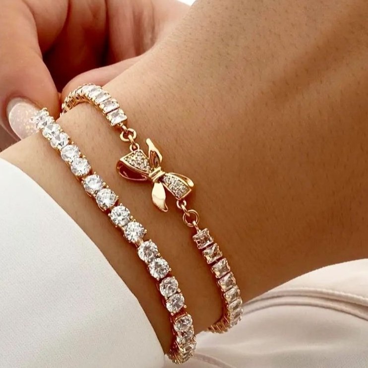 دستبند پاپیون تک لاین 
نگین اتمی 