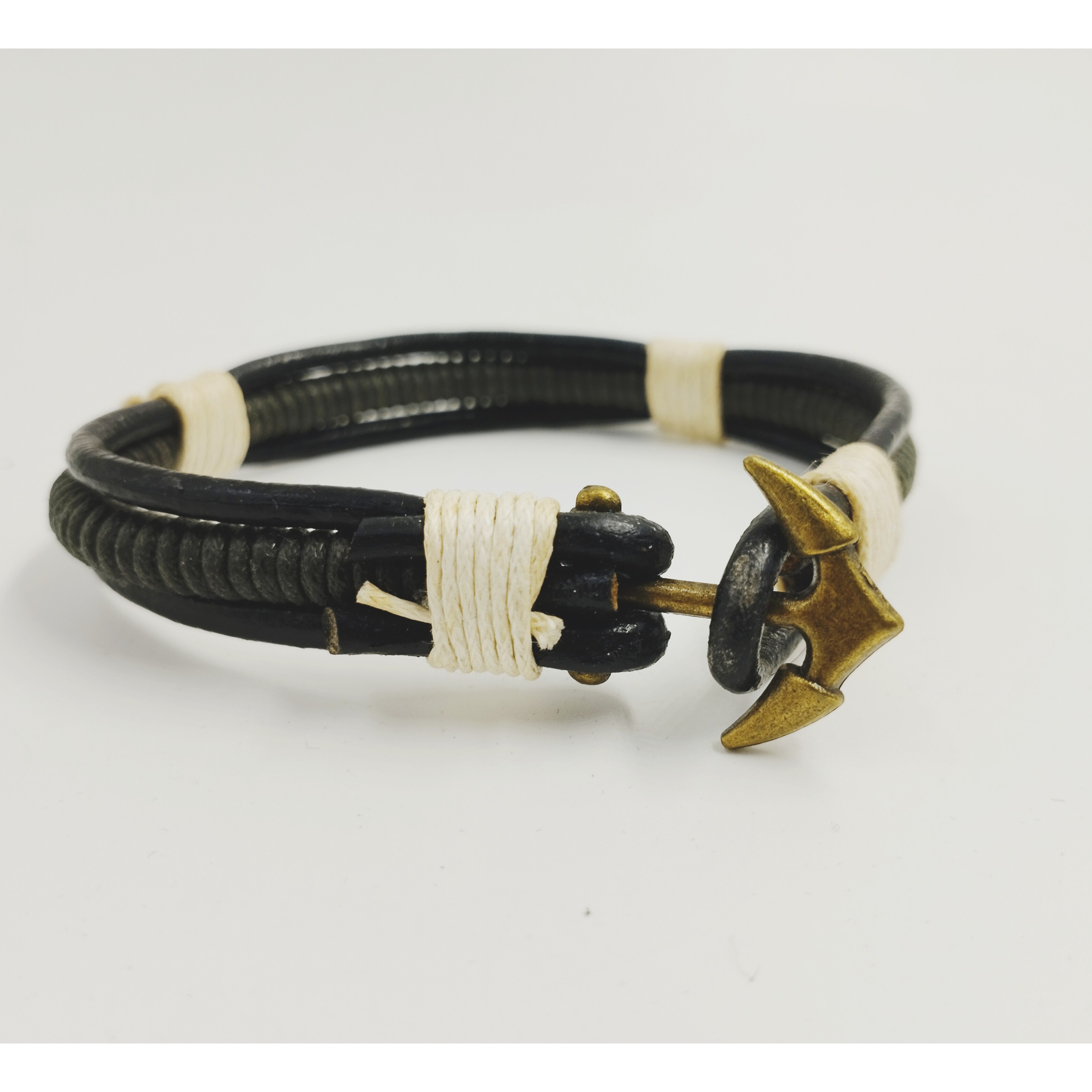 دستبند چرم پلاک طرح لنگر بسیار زیبا و شیک 