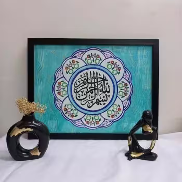 تابلو دکوراتیو همراه با قاب