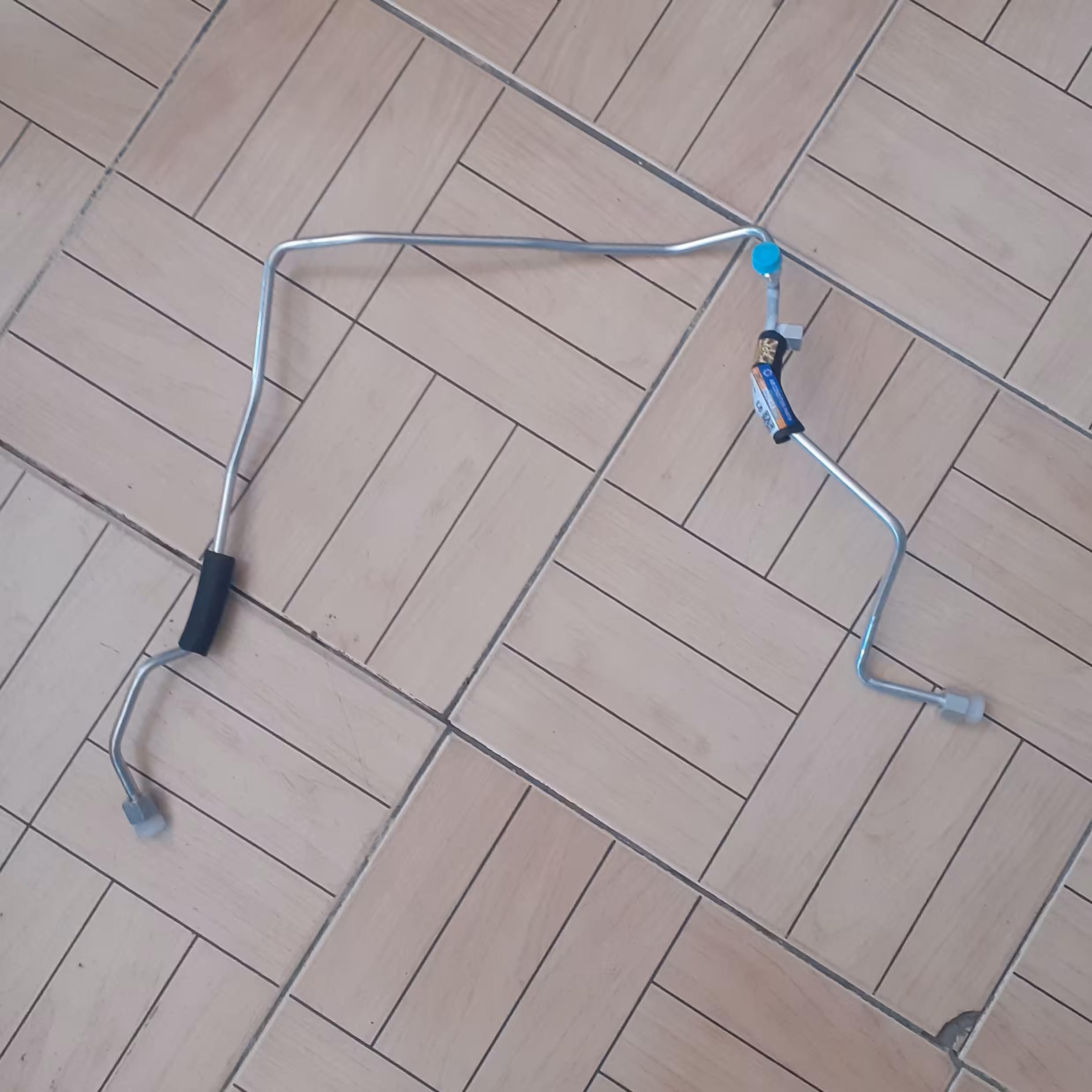 لوله کولر پراید (رزوه19) کد L6