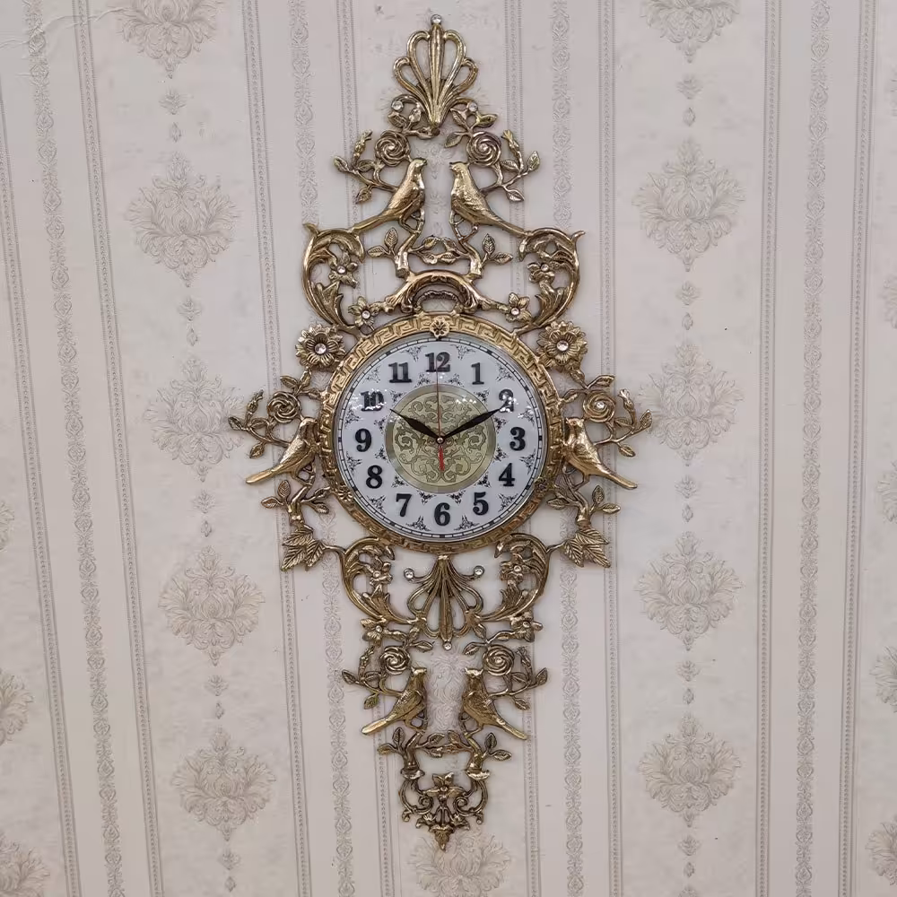 ساعت دیواری برنزی مدل گل و بلبل صفحه 23 کد 809 ( ساعت برنجی دیواری)