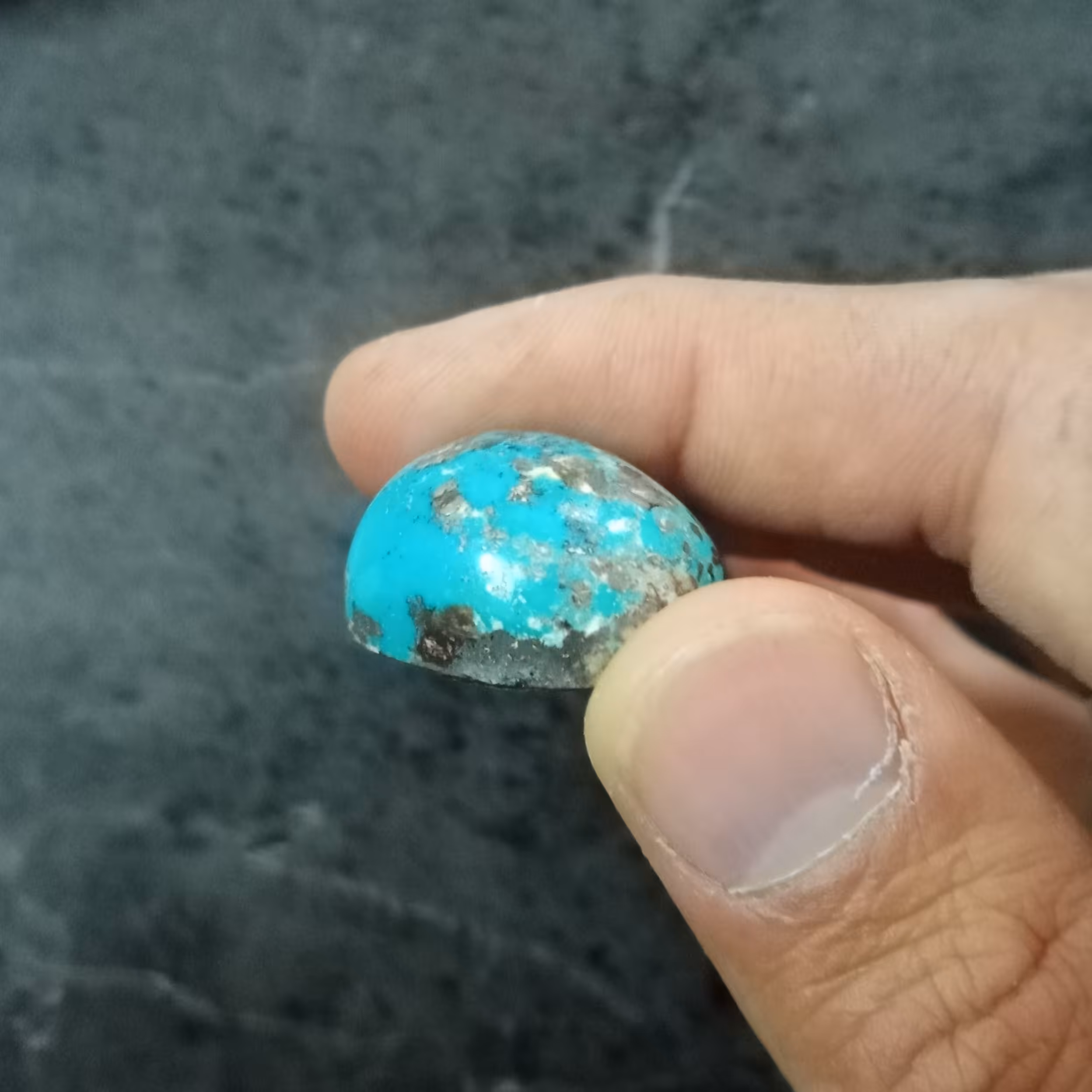 نگین فیروزه کرمان مناسب برای انگشتر وگردن بنده 