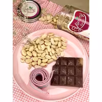 بادام زمینی بدون پوست خام یامی لندز