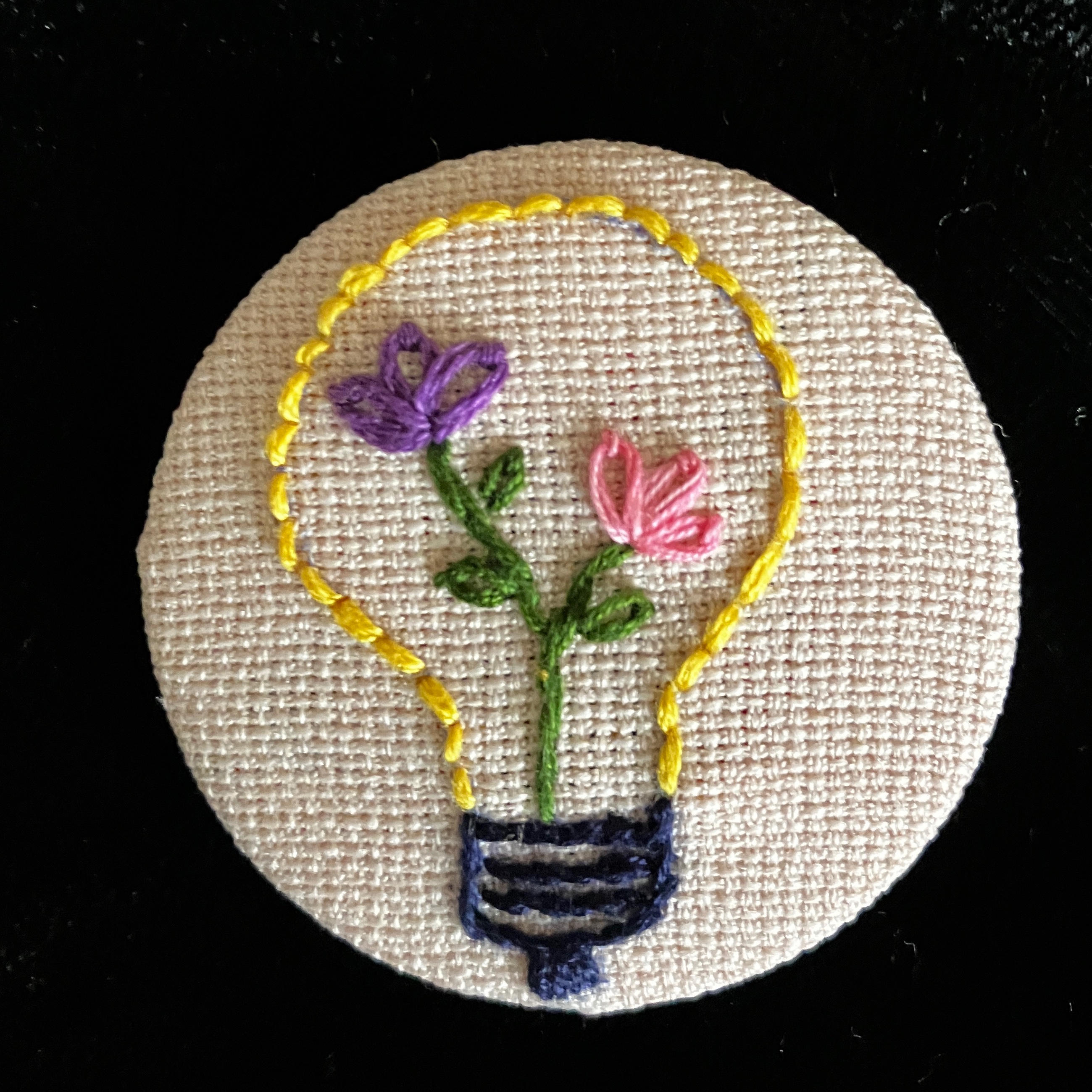 پیکسل گلدوزی  لامپ گلگلی