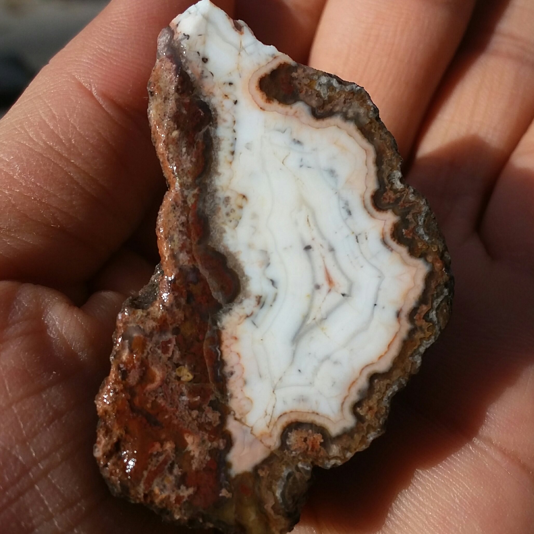 اسلایس سنگ راف عقیق سلیمانی 3بعدی رنگی بی نظییر دیدنی 100 در صد طبیعی
تابلو نقاشی طبیعی تکرار نشدنی