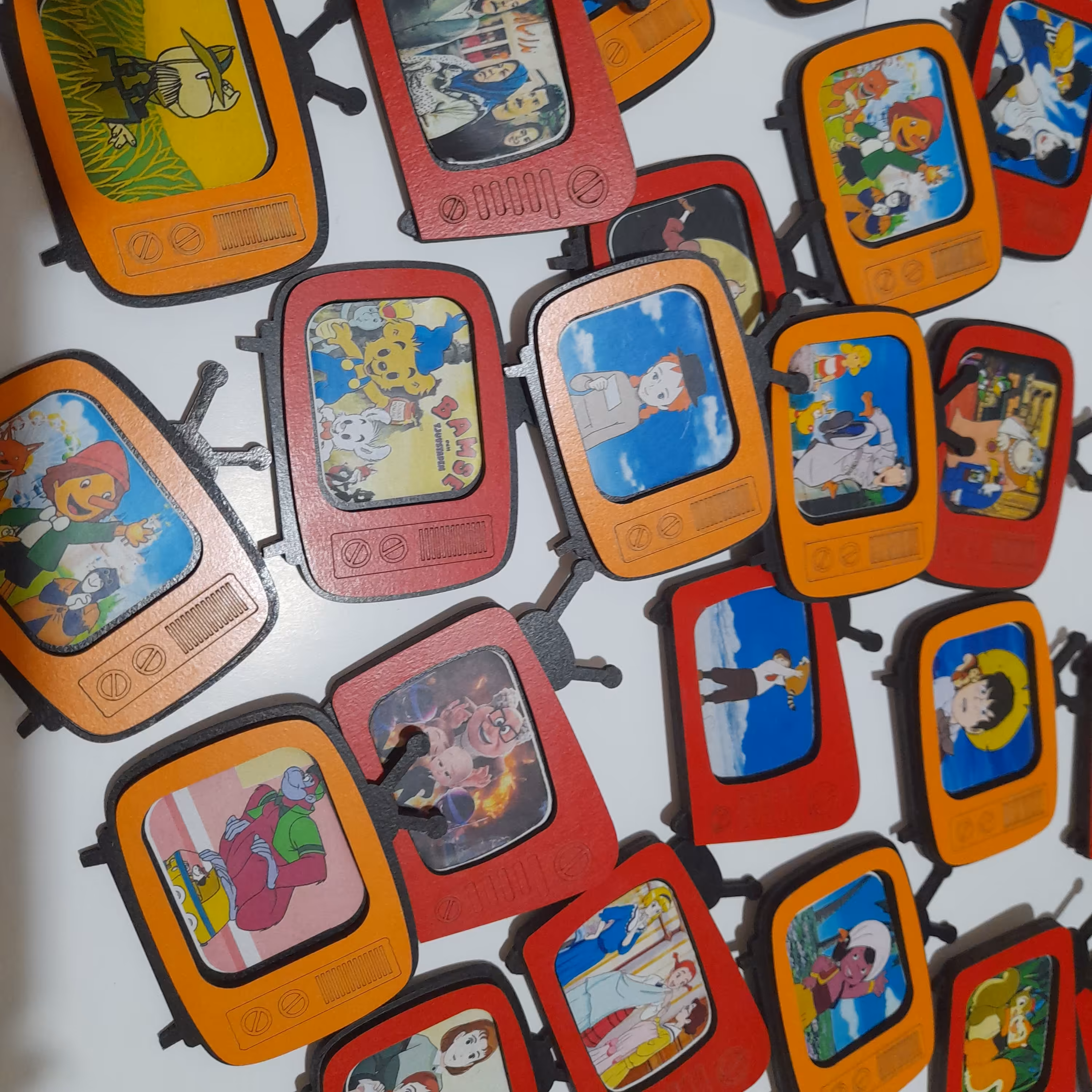 مگنت تلویزیون 