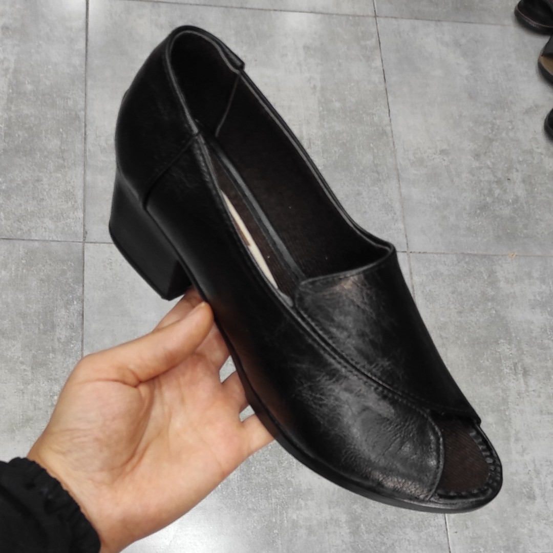 کفش زنانه جلو باز پاشنه سه سانت