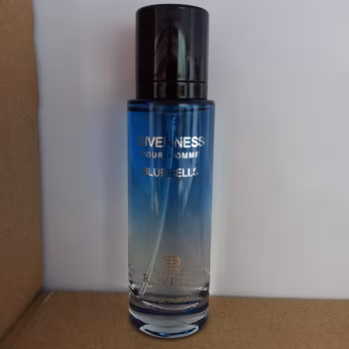 عطر ادکلن جیوانچی بلو لیبل  Givenchy Blue Label
حجم 30 میل. مردانه خنک وتند مناسب فصول گرم