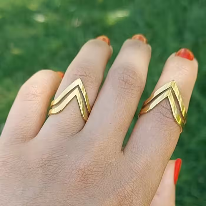 انگشتر خاص و ترند