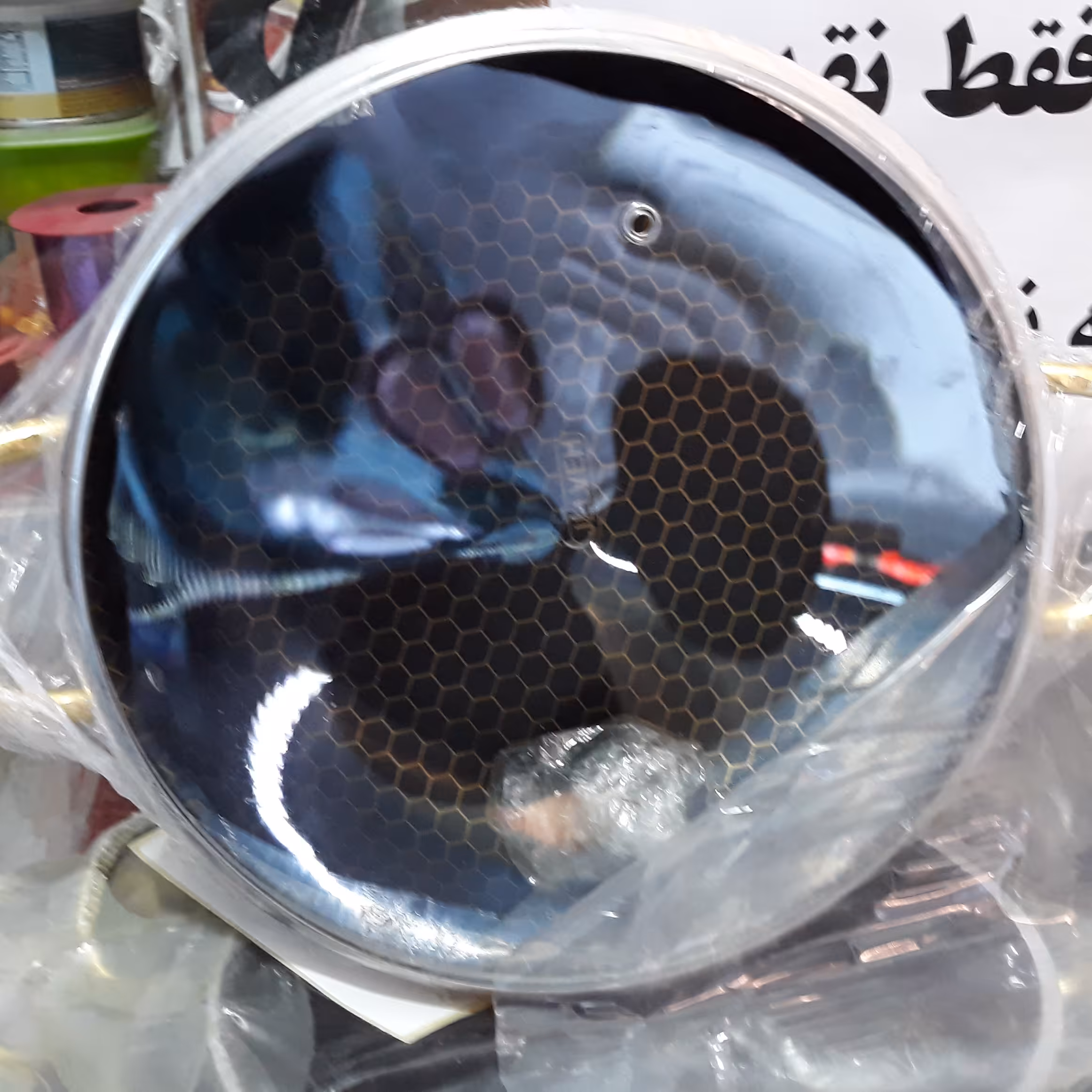 تابه درپوش دار دسته طلایی سایز 24