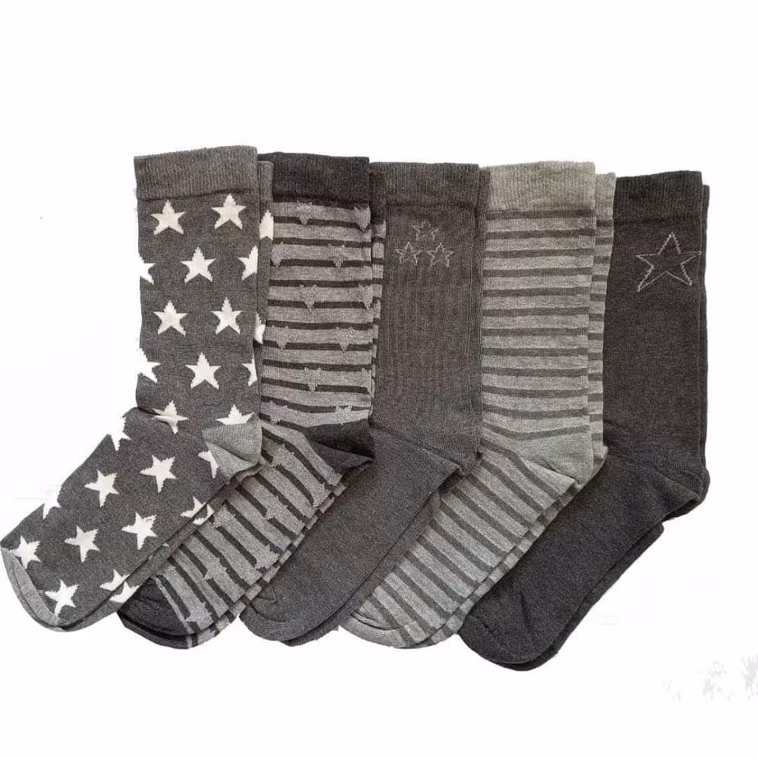 جوراب برند جینابنوتی مناسب بانوان و آقایان سایز استاندارد 