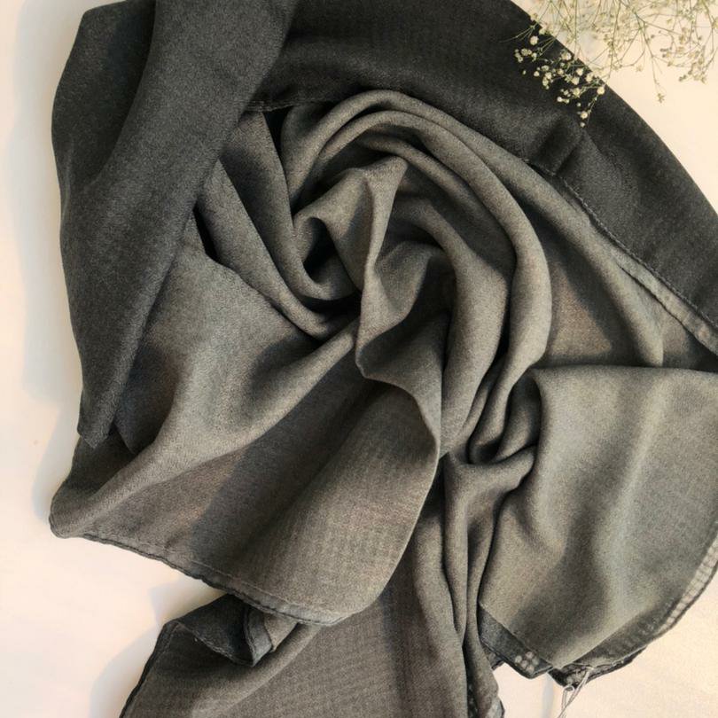 روسری نخی طیفی بهاره کد 5