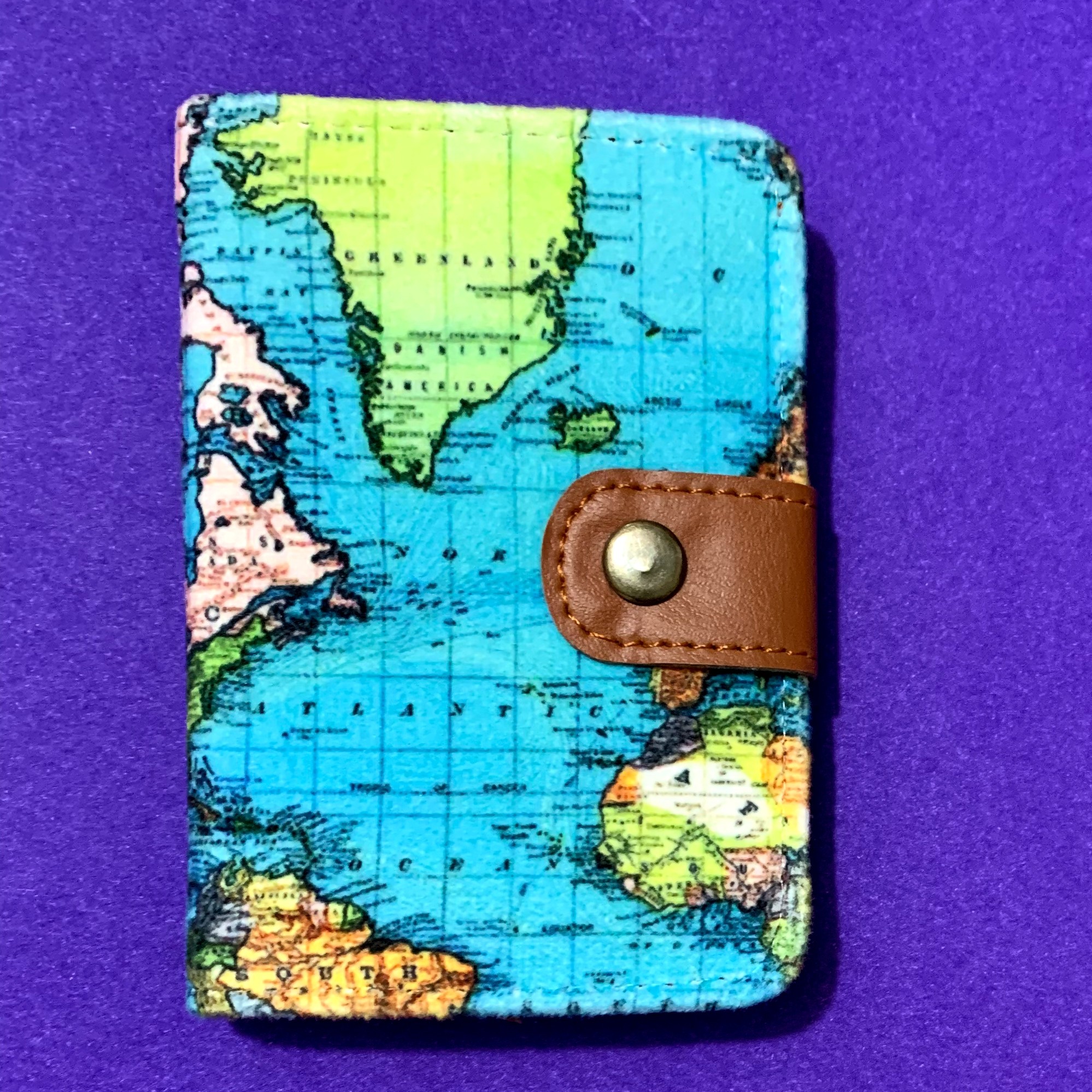 کیف کارت دکمه ای مخمل طرح نقشه جهان-کره زمین برای جهانگردا