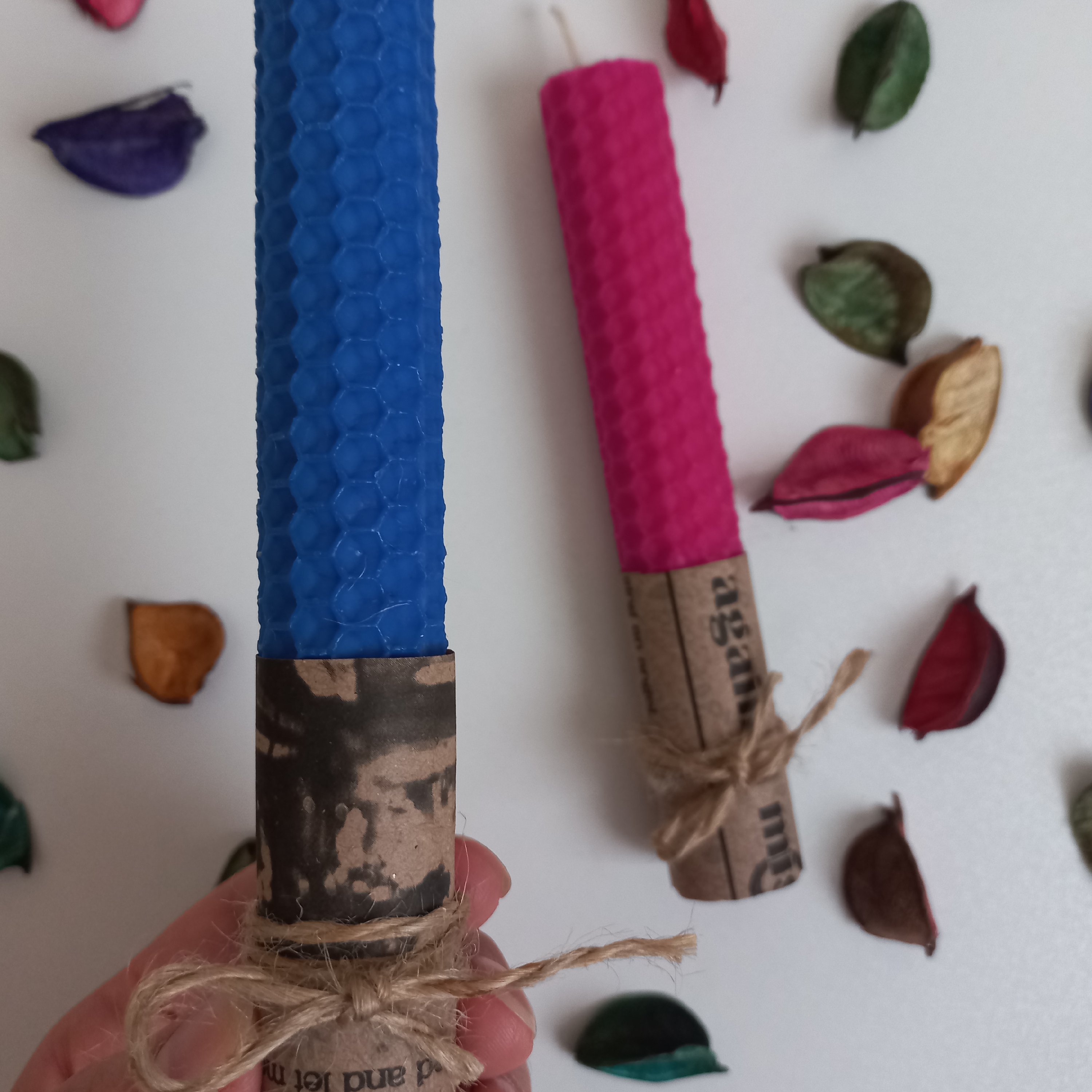 شمع مومی دستساز ساخته شده با ورق بیزوکس