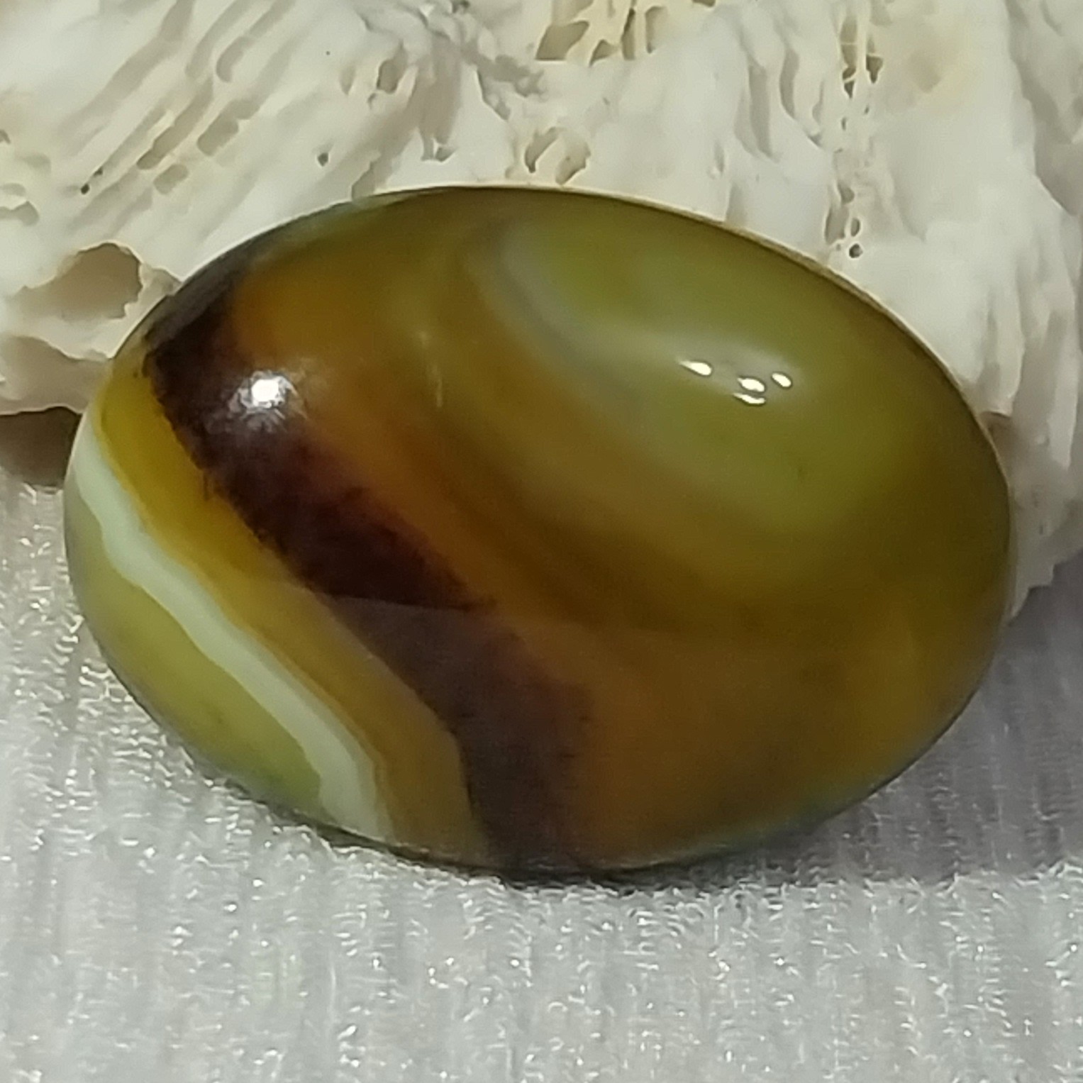 نگین عقیق سلیمانی چندرنگ زیبا