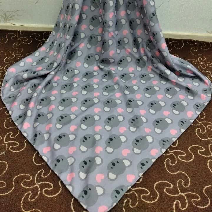 روسری نخی اعلای توسی با کوآلای خواب آلود