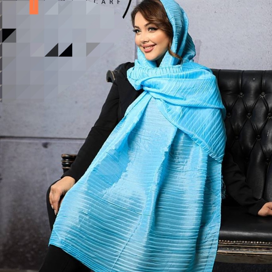 شال پلیسه منگوله دار