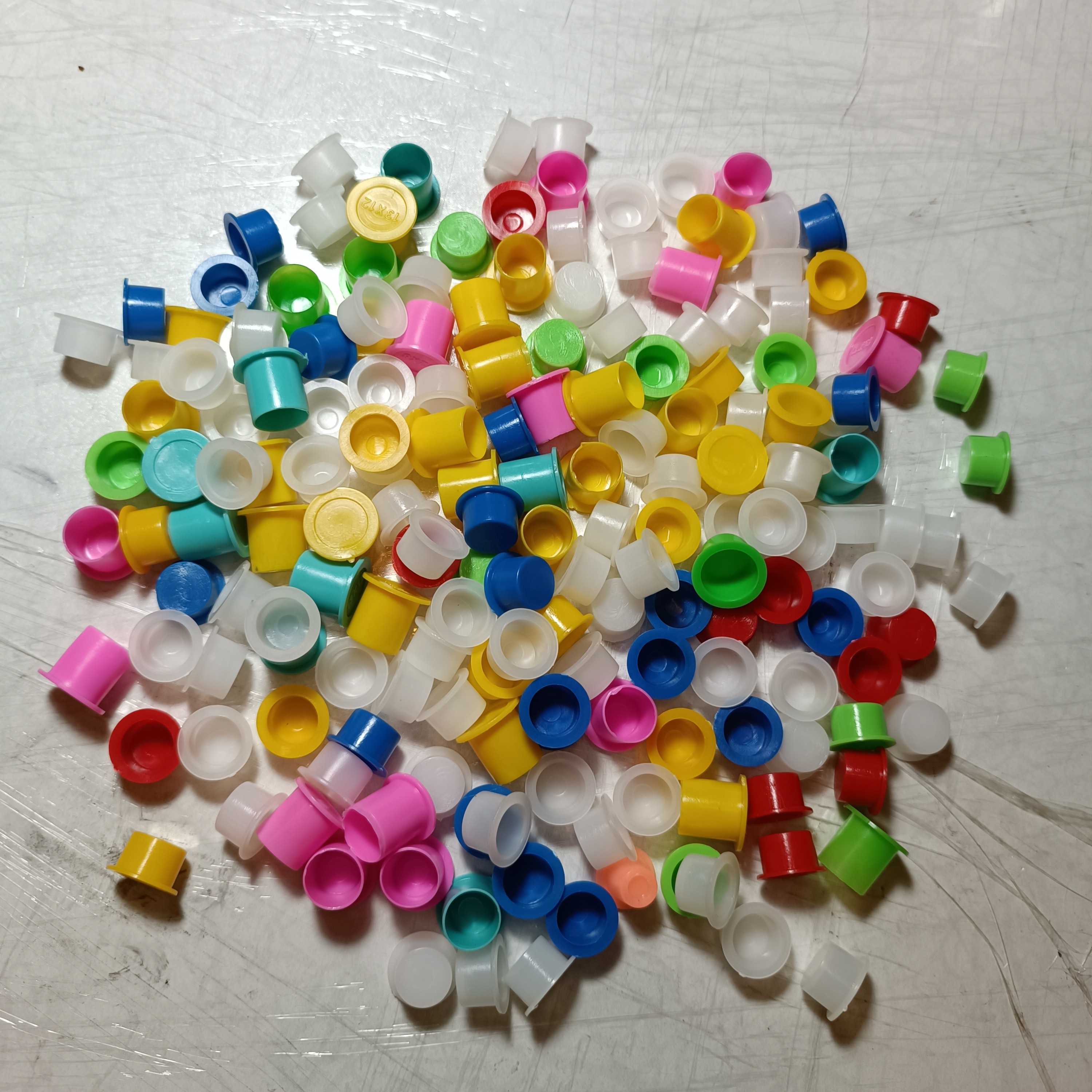 کپس رنگ تشتک رنمگ