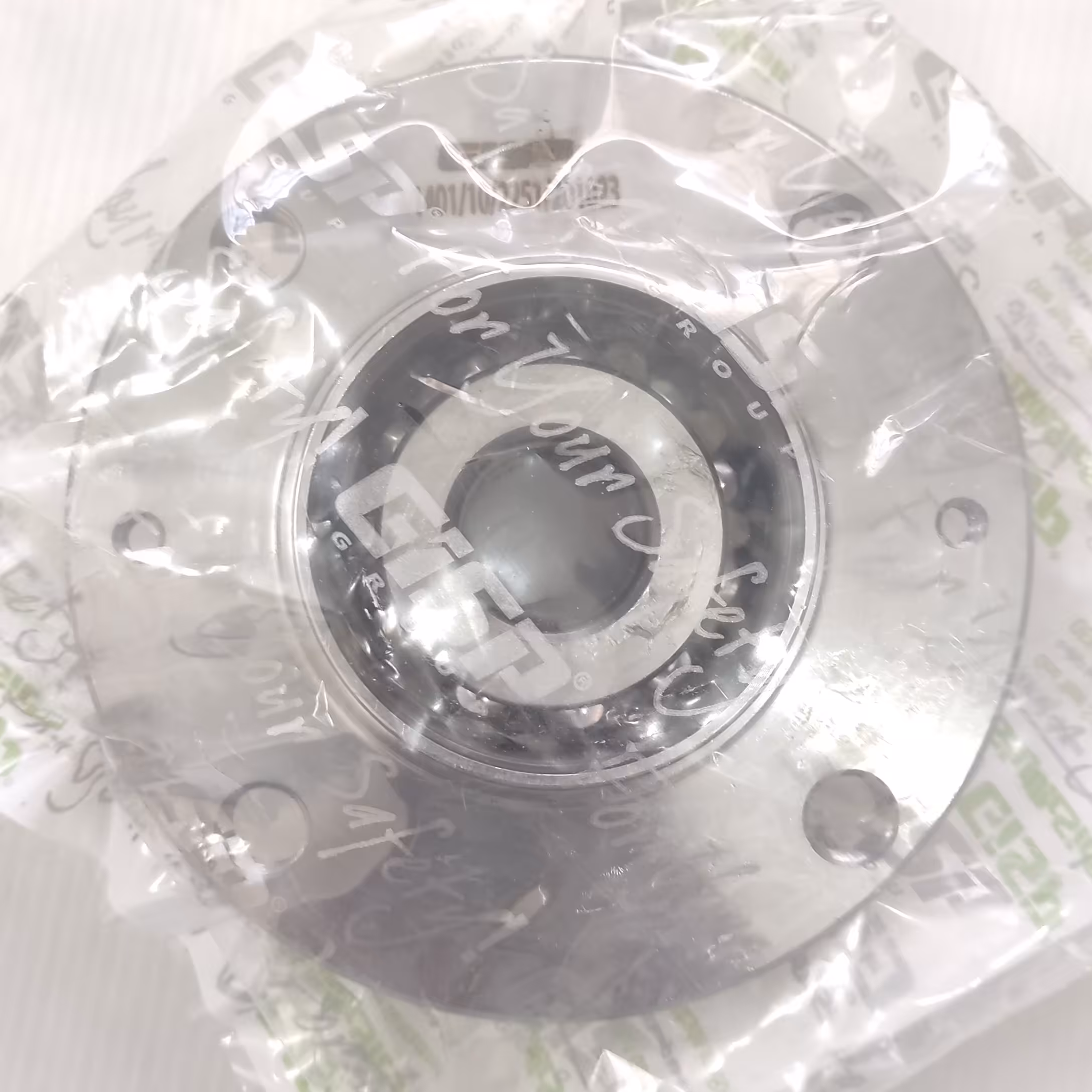 توپی چرخ عقب پژو 206 و 207 مگنت دار ABS