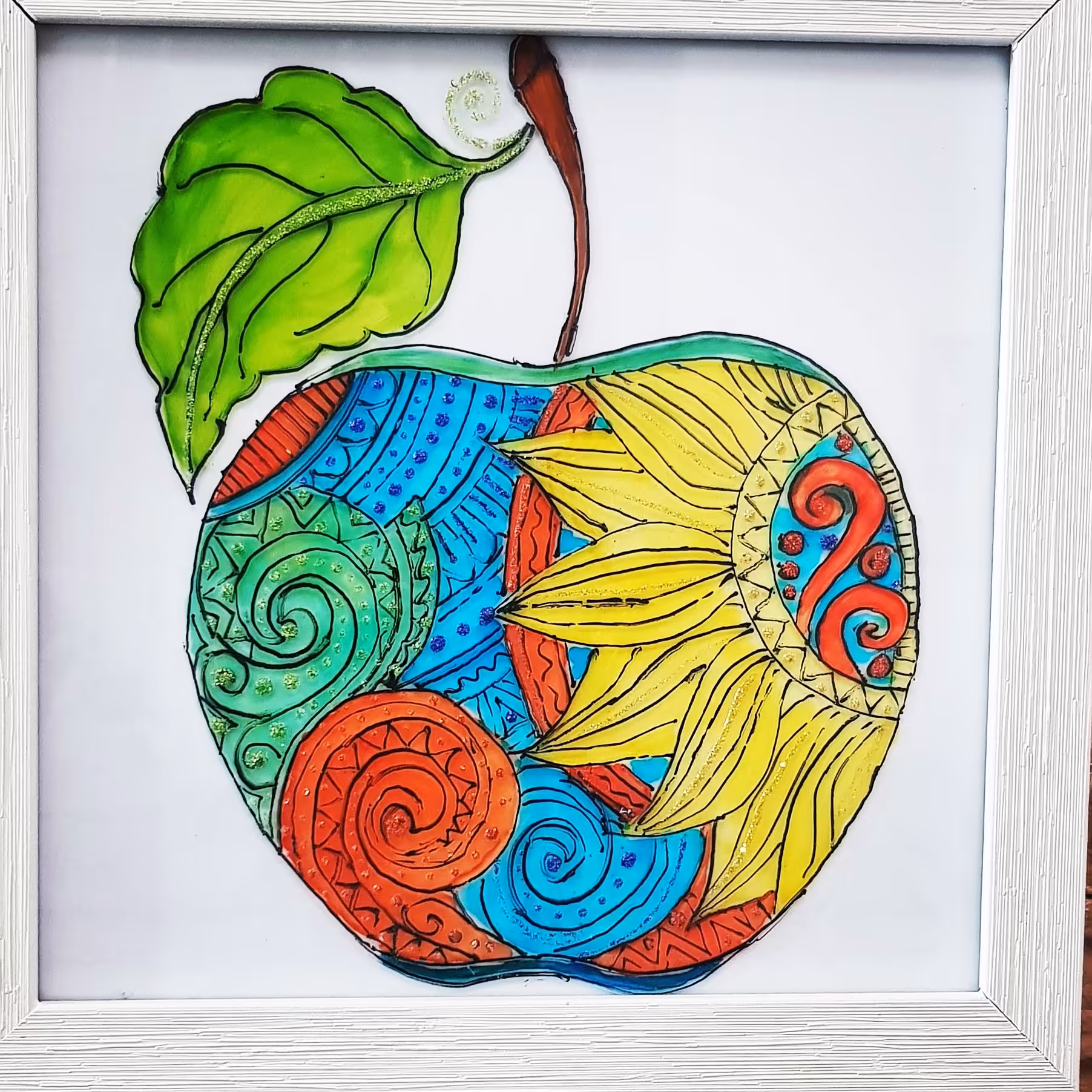 تابلو سیب رنگین کمان