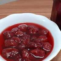 مربا توت فرنگی خوشمزه و تازه هر 500 گرم