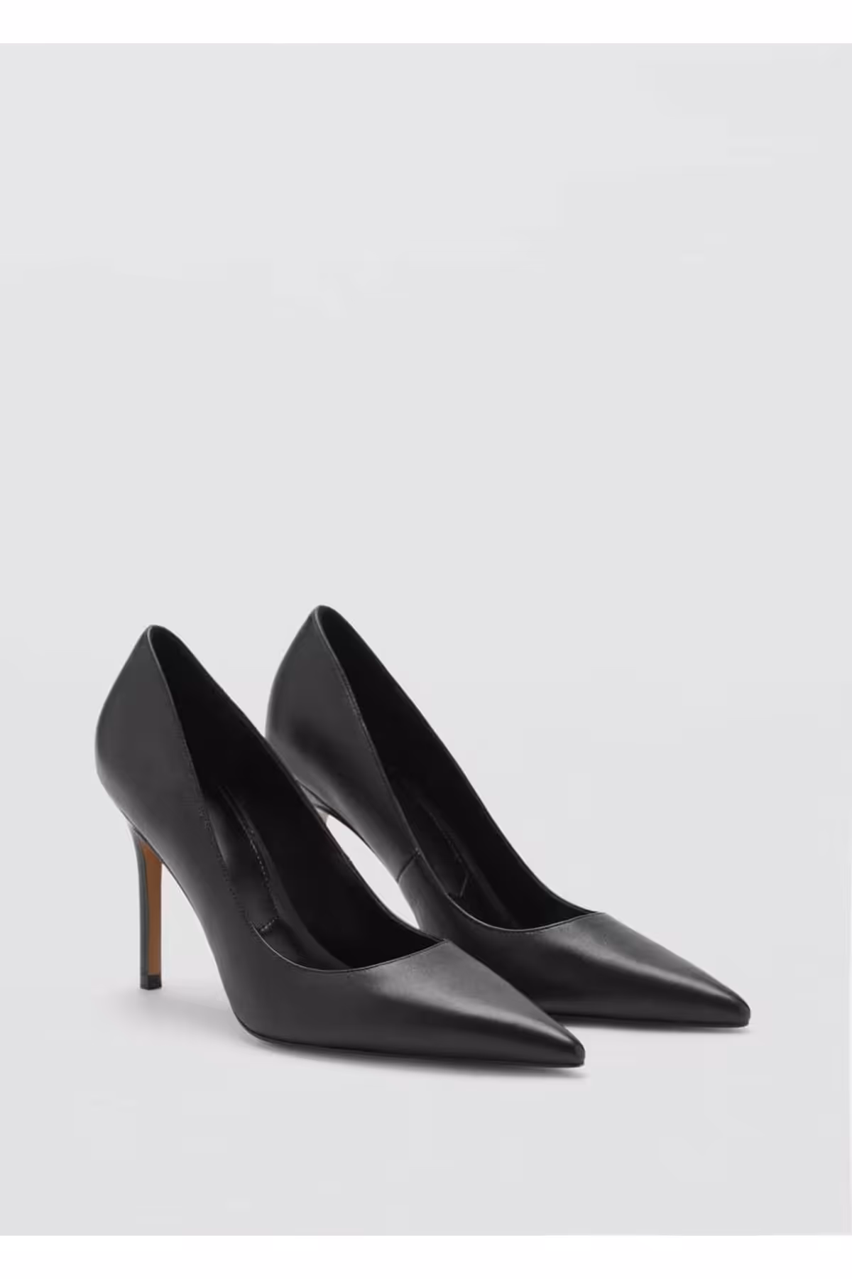 کفش پاشنه کلاسیک مشکی زنانه های چرمی اورجینال MANGO