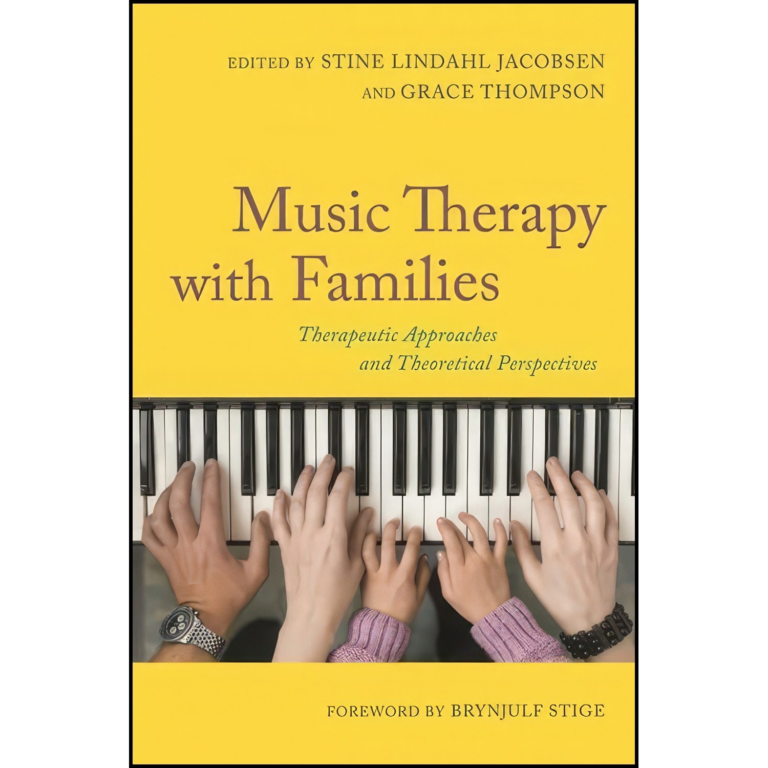کتاب زبان اصلی Music Therapy with Families
