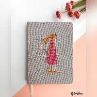 دفتر یادداشت مدل شماره دوزی طرح خرگوش بازیگوش  رنگ طوسی