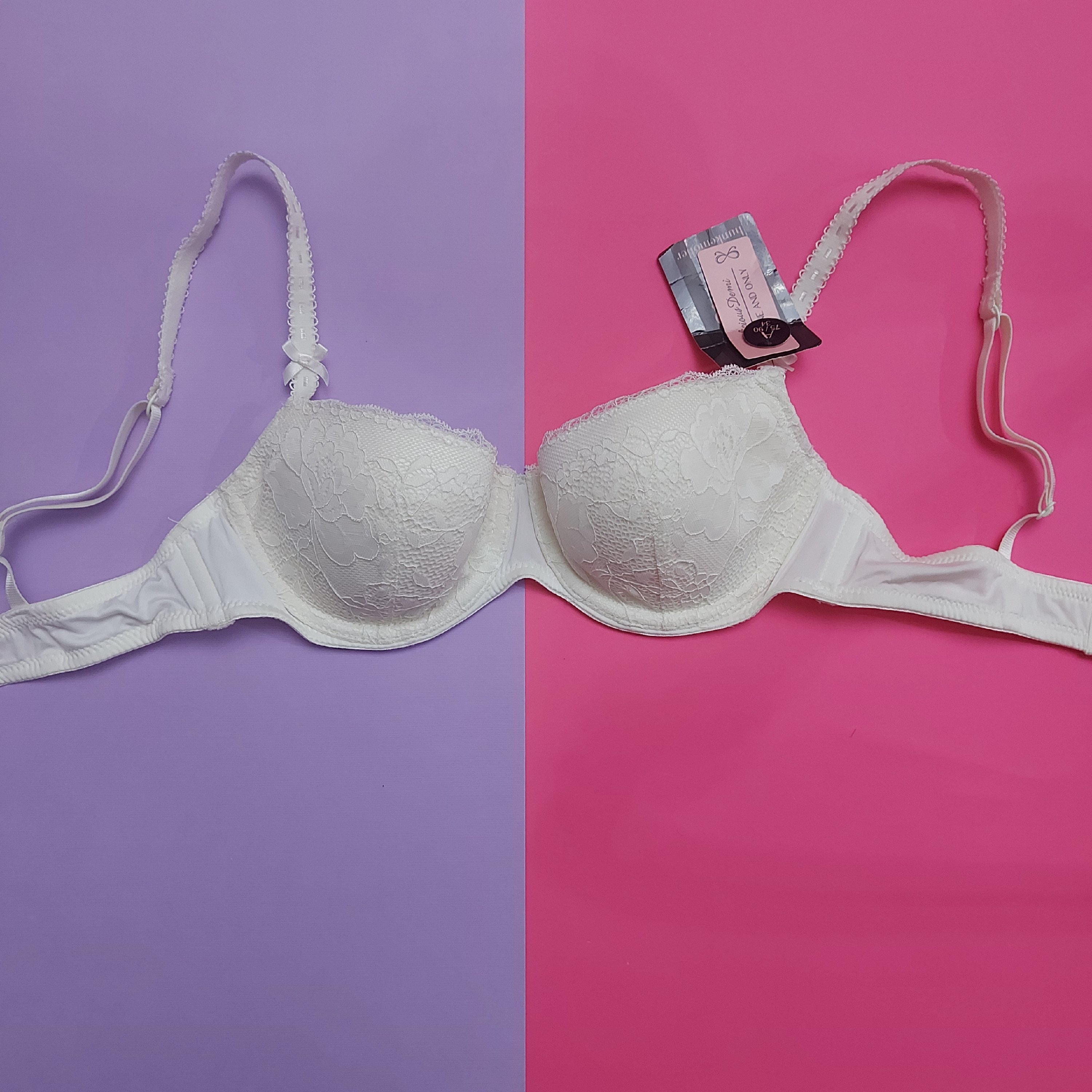 سوتین فنردار سایزکوچک محصول اروپا کیفیت عالی تنخور فوق العاده