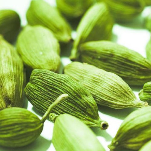 هل سبز اکبر درجه 1 40گرمی وبسیار درشت با عطر فوق العاده