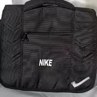 کیفدوشی نایک