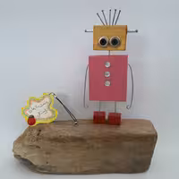 ربات دست ساز کد 47