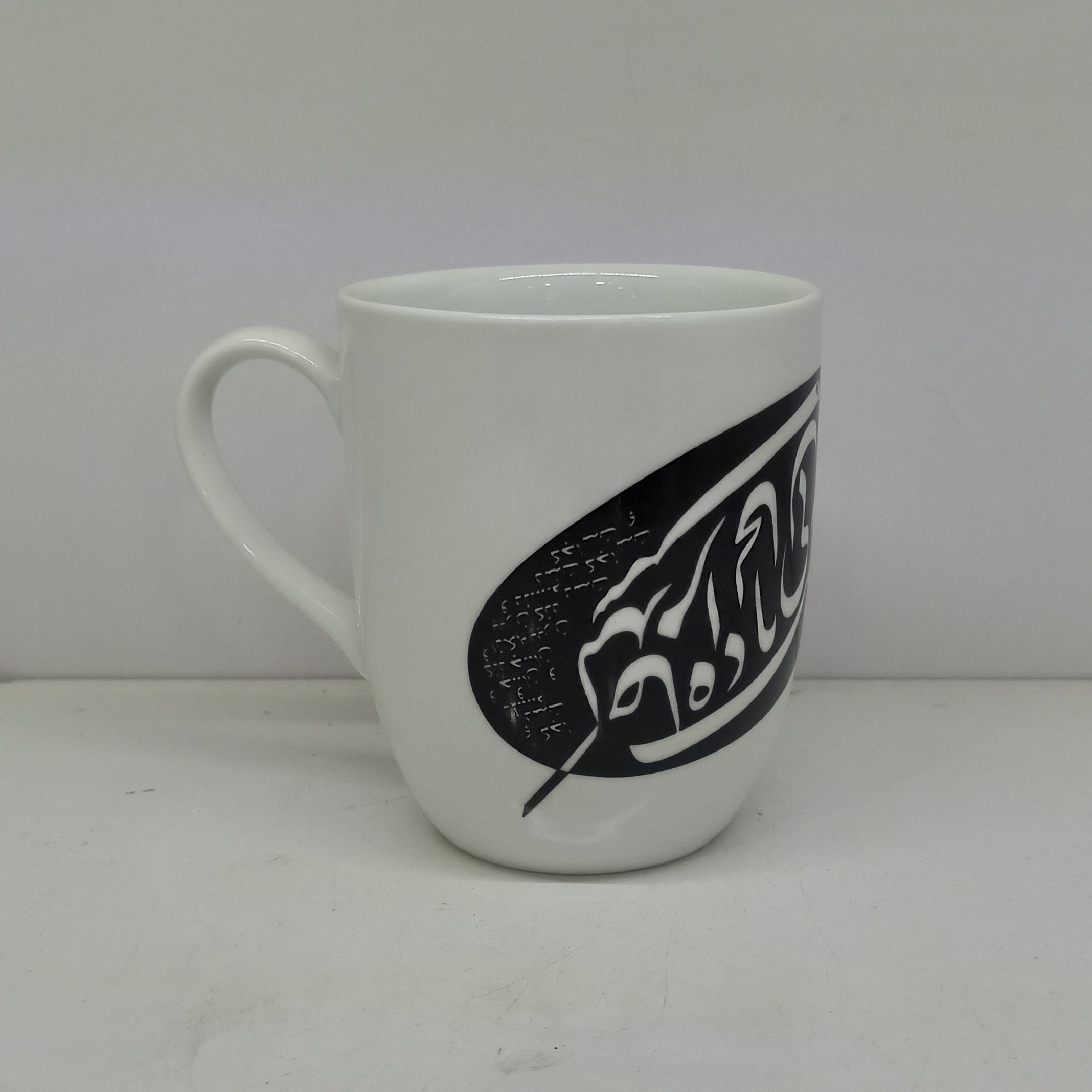 ماگ سرامیک دستساز طرح آنکه بی باده کند جان مرا مست ...