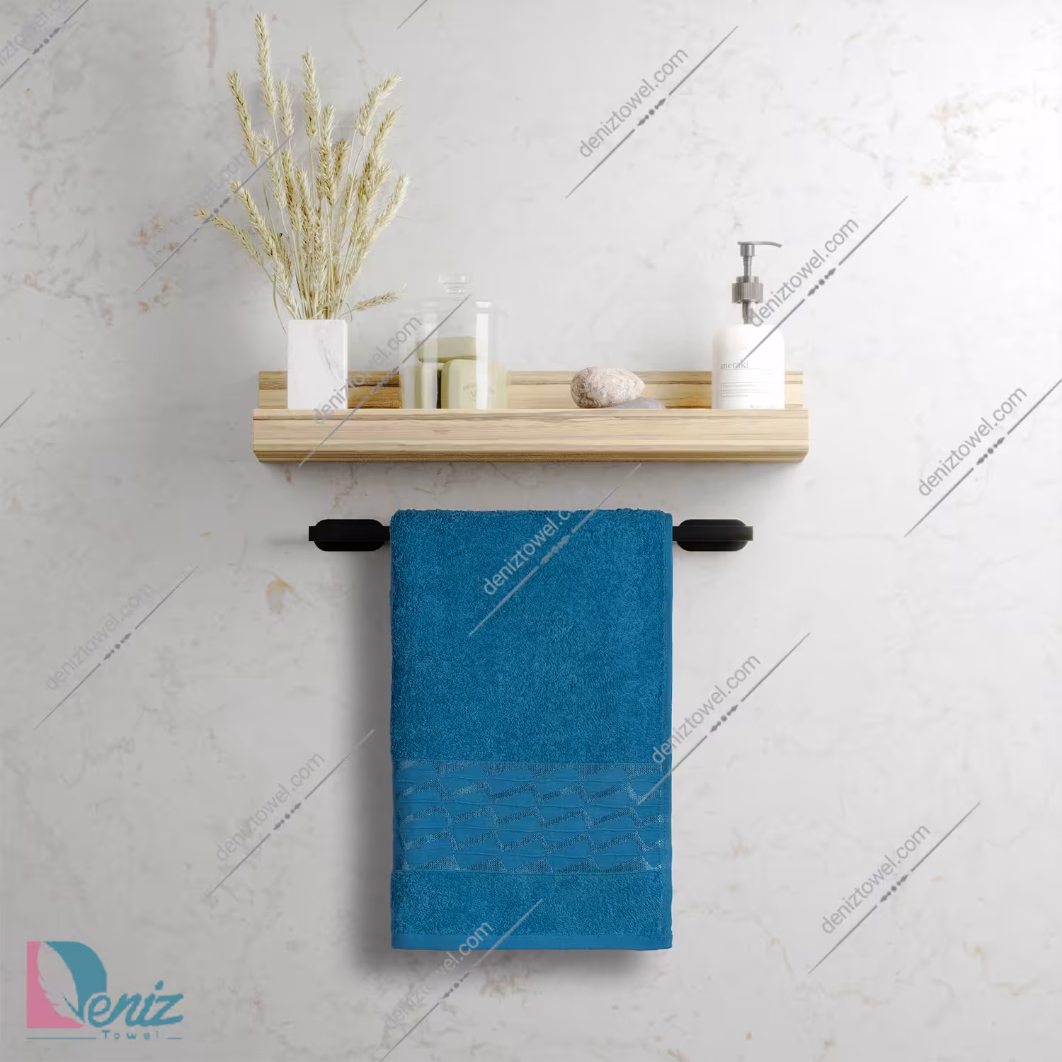 حوله دستی بزرگ طرح آرام رنگ آبی