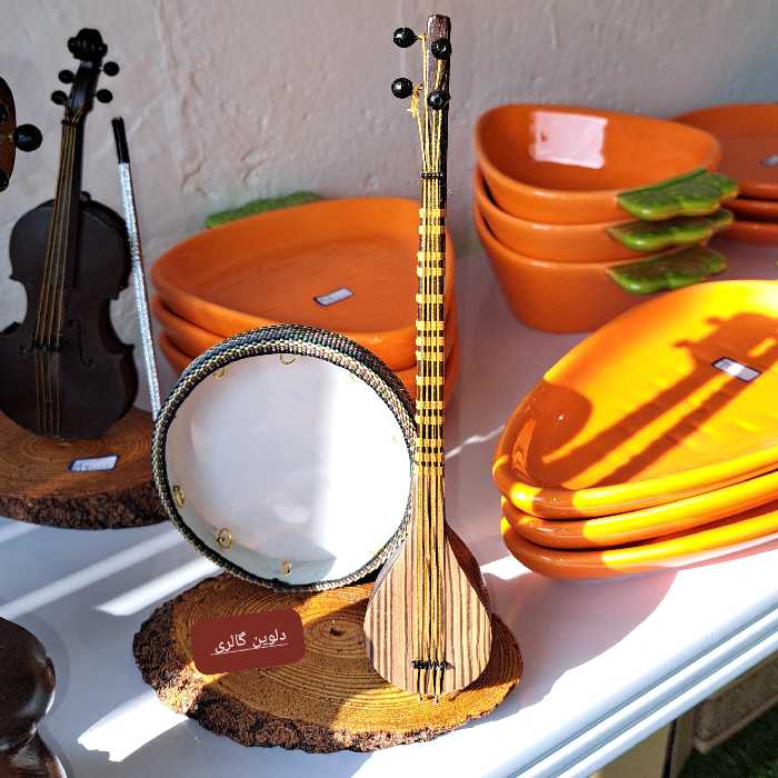 ادوات موسیقی   2 تایی با پایه چوبی