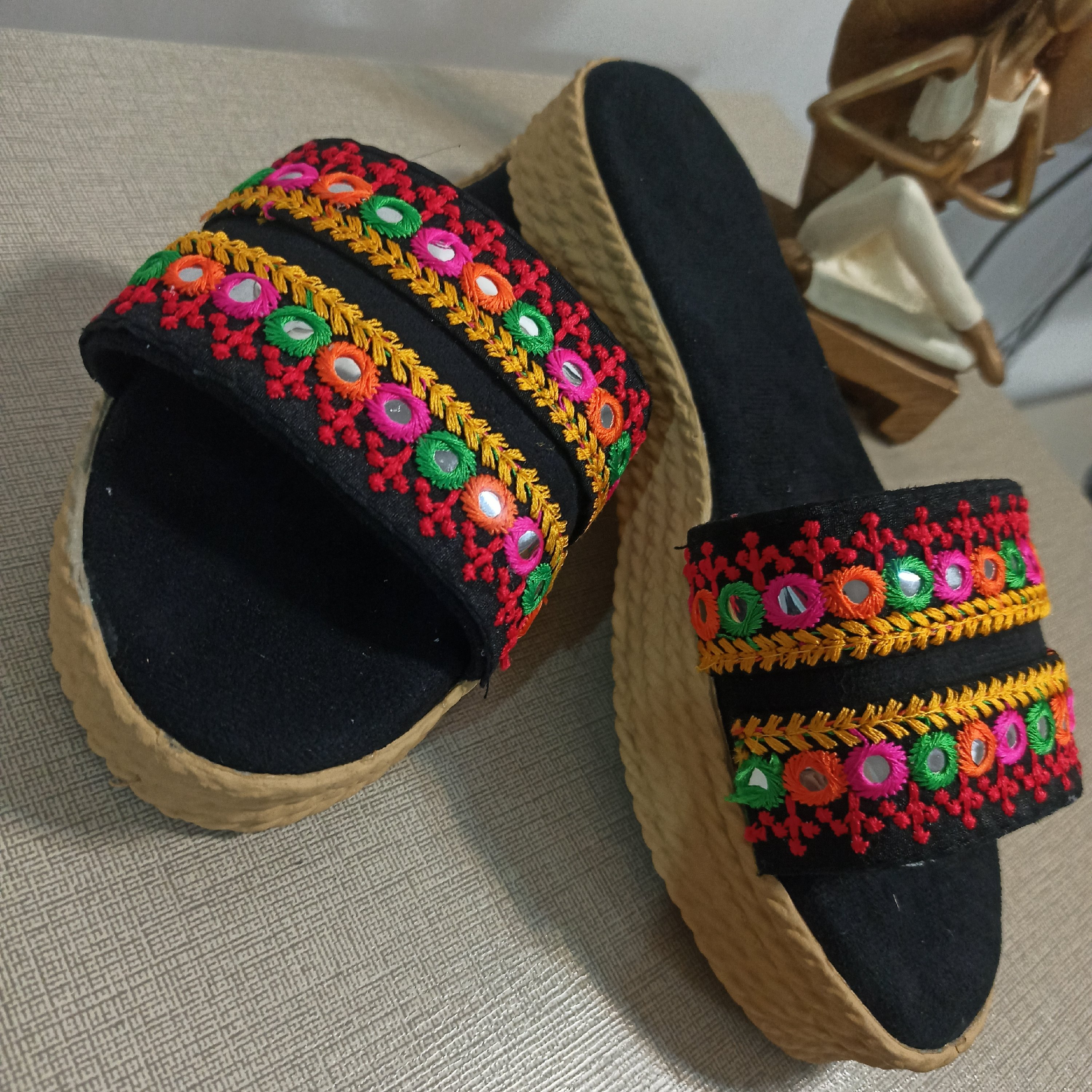 صندل نوارکاری شده لژ3سانت