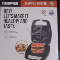 اسنک ساز 8تایی جیپاس      اسنک پز ساندویچ ساز   Geepas