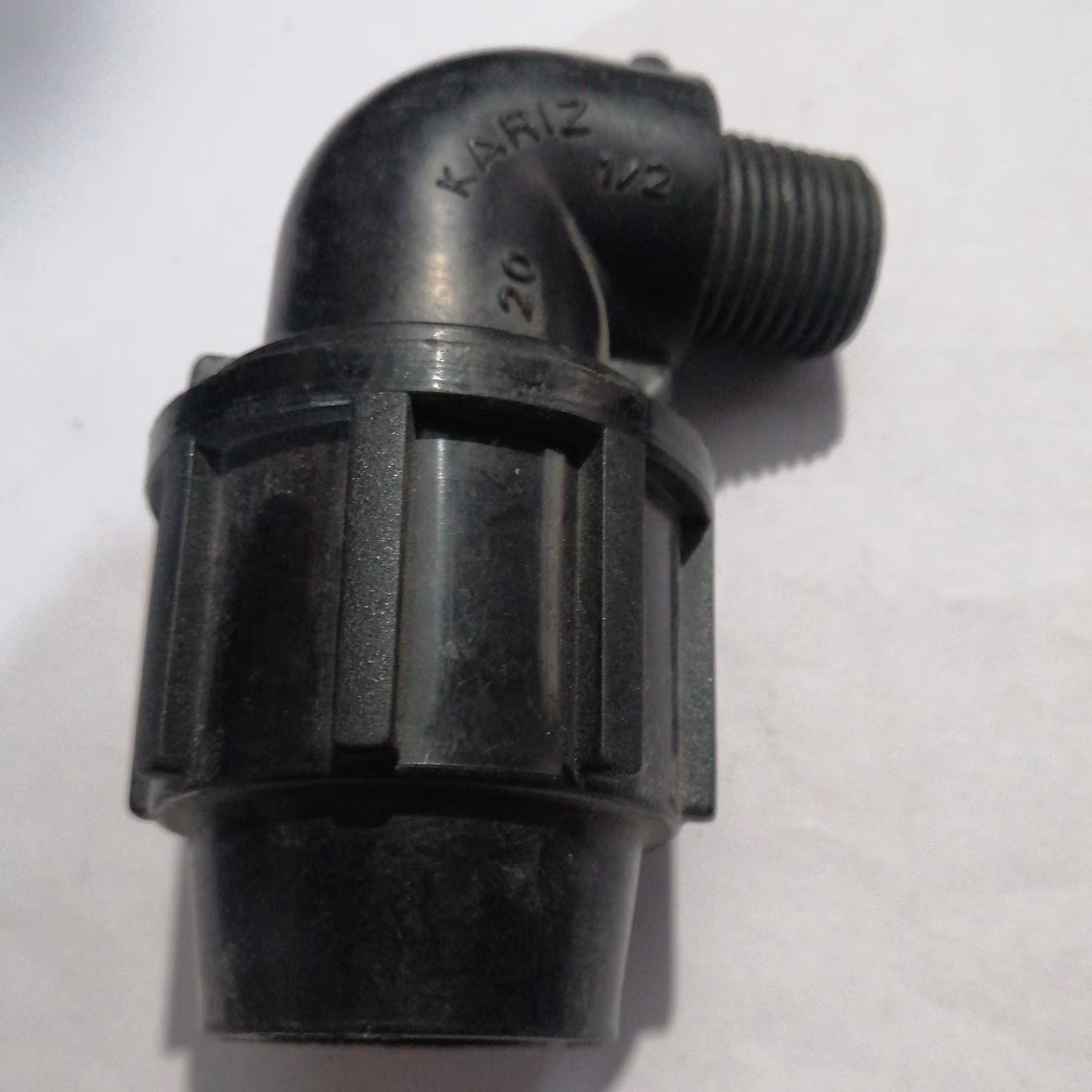 زانو نر 75پلی اتیلن (پس کرایه) 