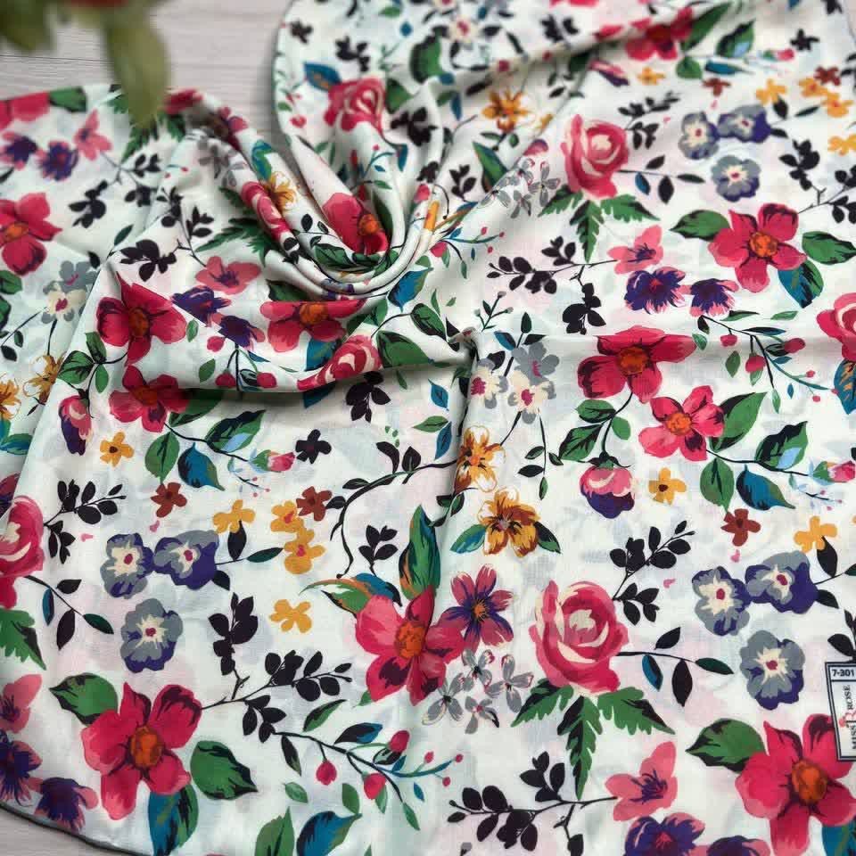 روسری طرح باغچه