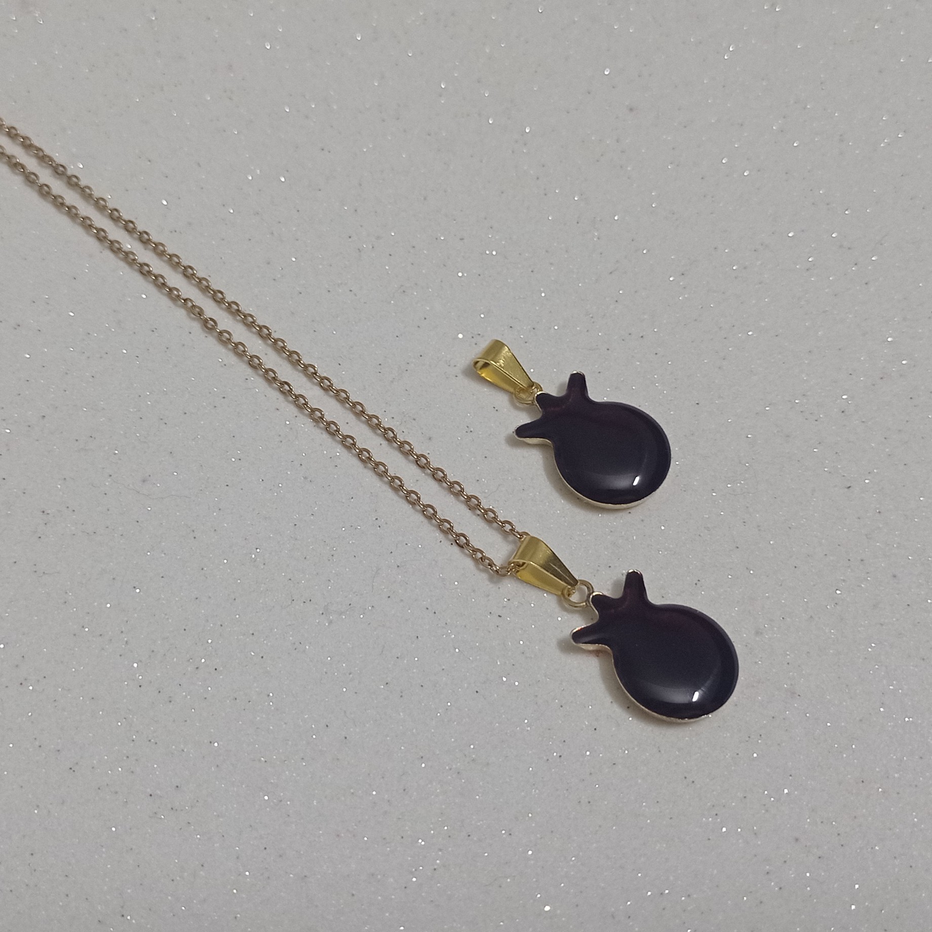 گردنبند رزین(طرح انار)