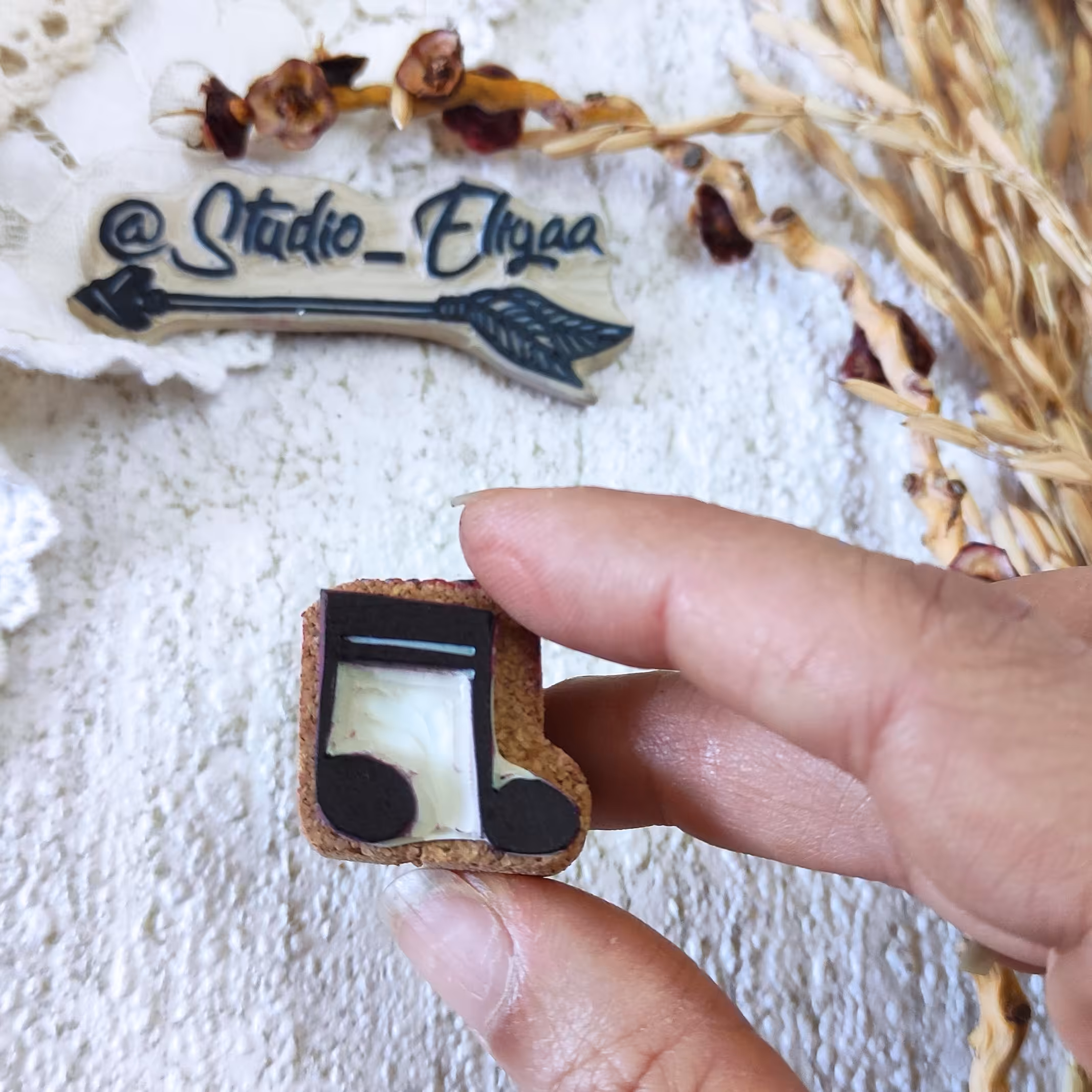 مهر  دستساز نت دولا چنگ چسبیده