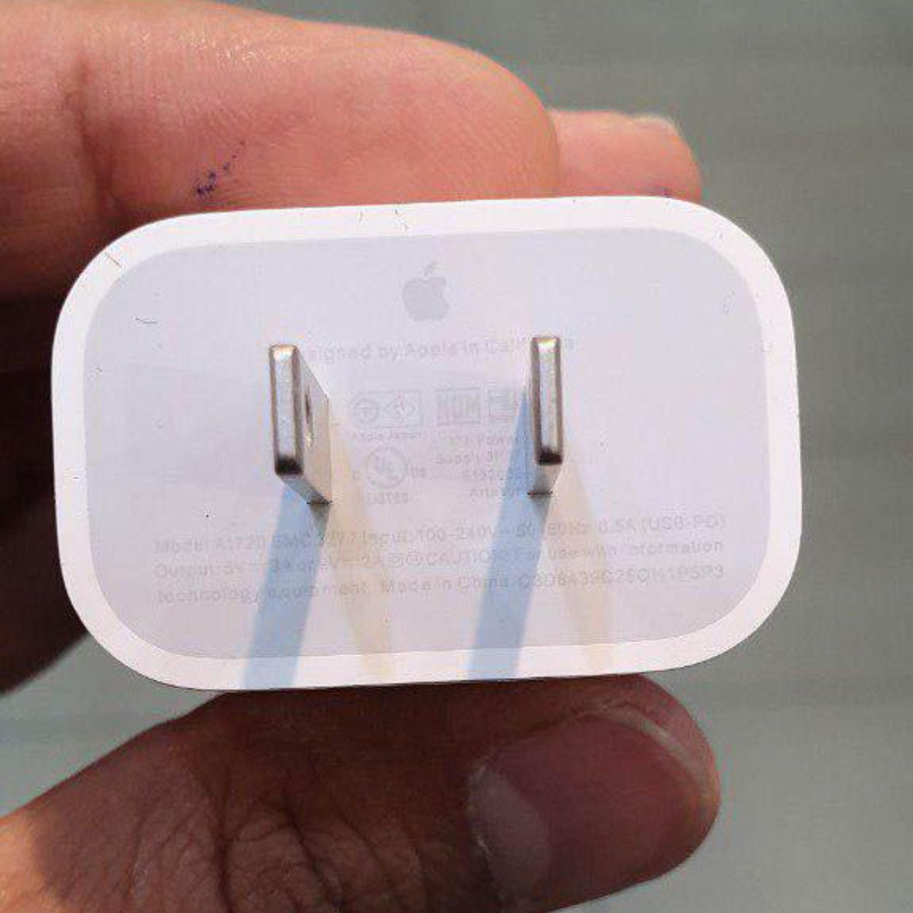 شارژر 18 وات اپل